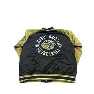 Mitchell and Ness Memphis Grizzlies Bomber Jacket Medium NWOT